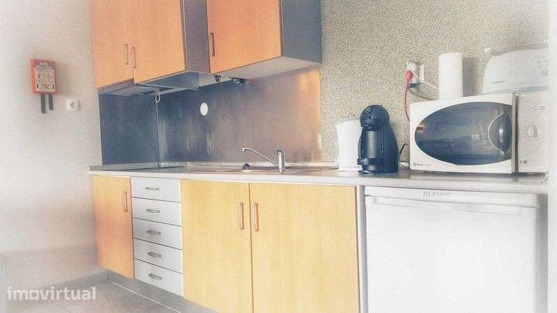 Apartamento T1 Em Condomínio Com Vista de Mar - Grande imagem: 4/12