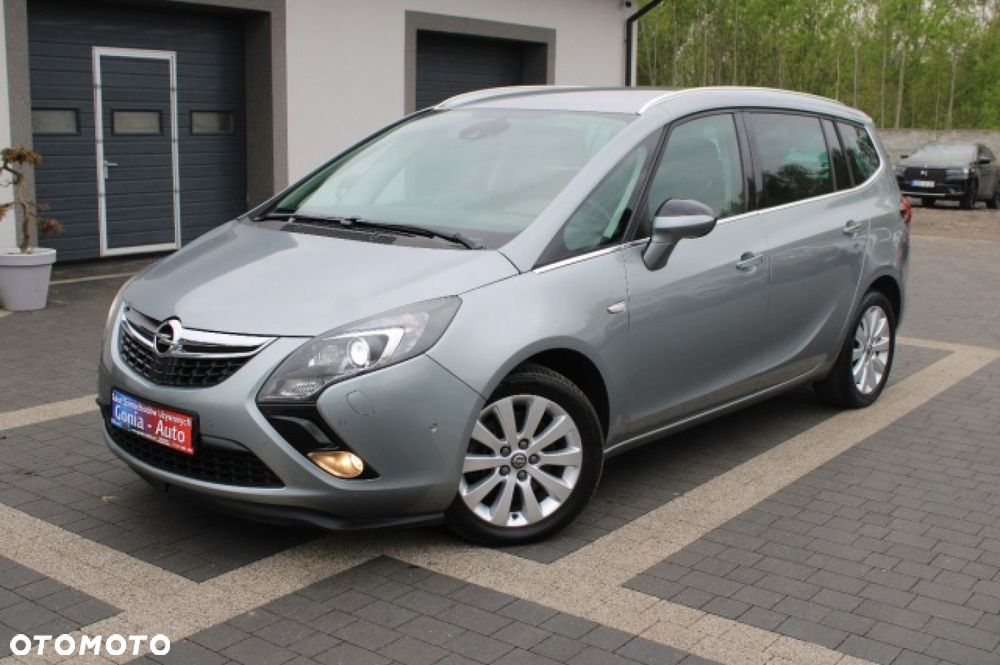 Opel Zafira - 2