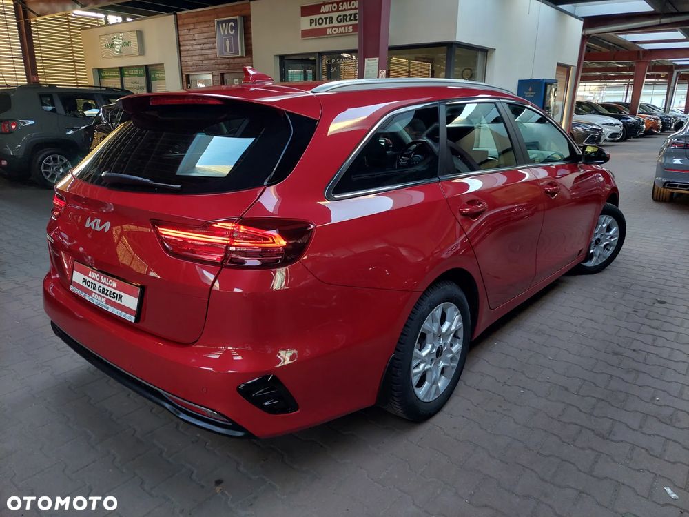 Kia Ceed 1.5 T-GDI M - 12