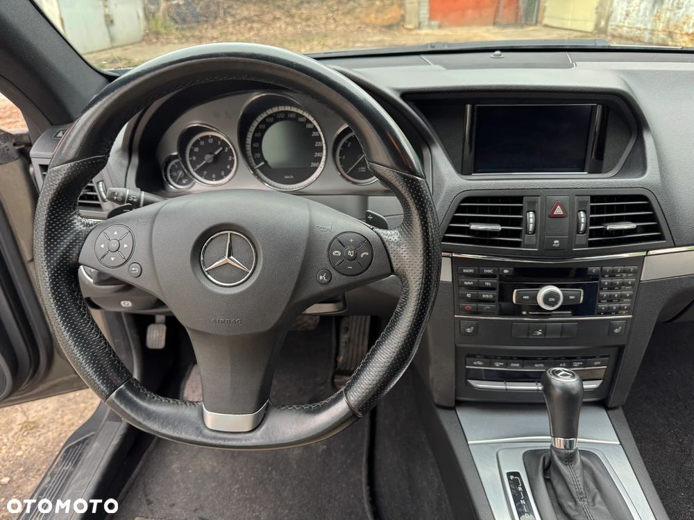Mercedes-Benz Klasa E 350 CDI DPF BlueEFFICIENCY 7G-TRONIC Elegance - 12
