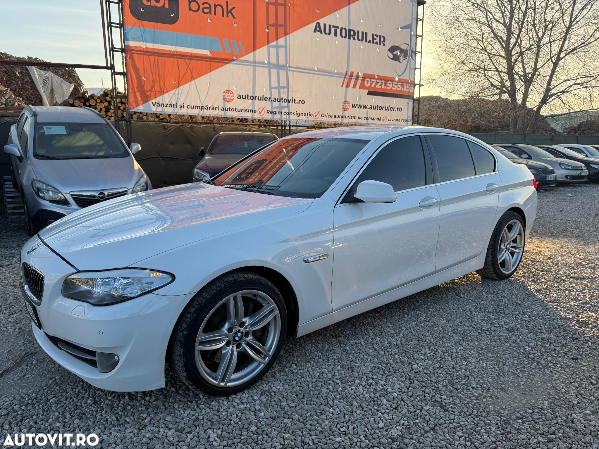 BMW Seria 5 535d xDrive Aut. Modern Line - 19