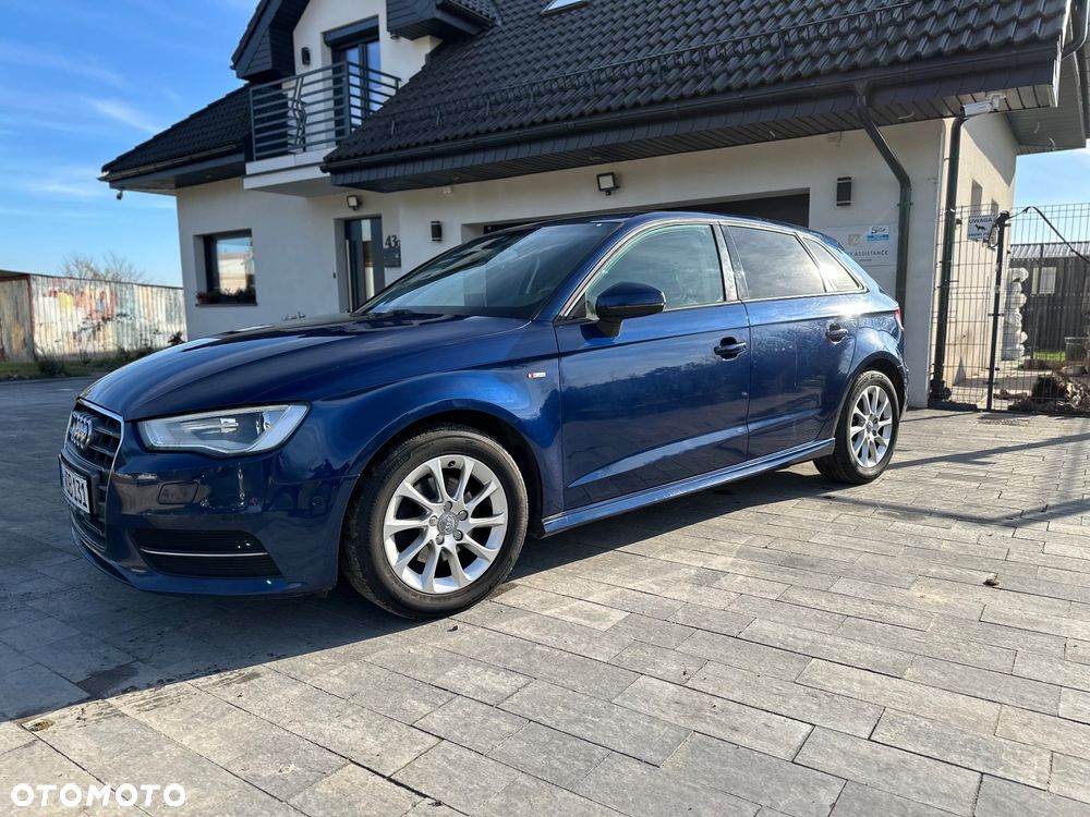Audi A3 Sportback - 6