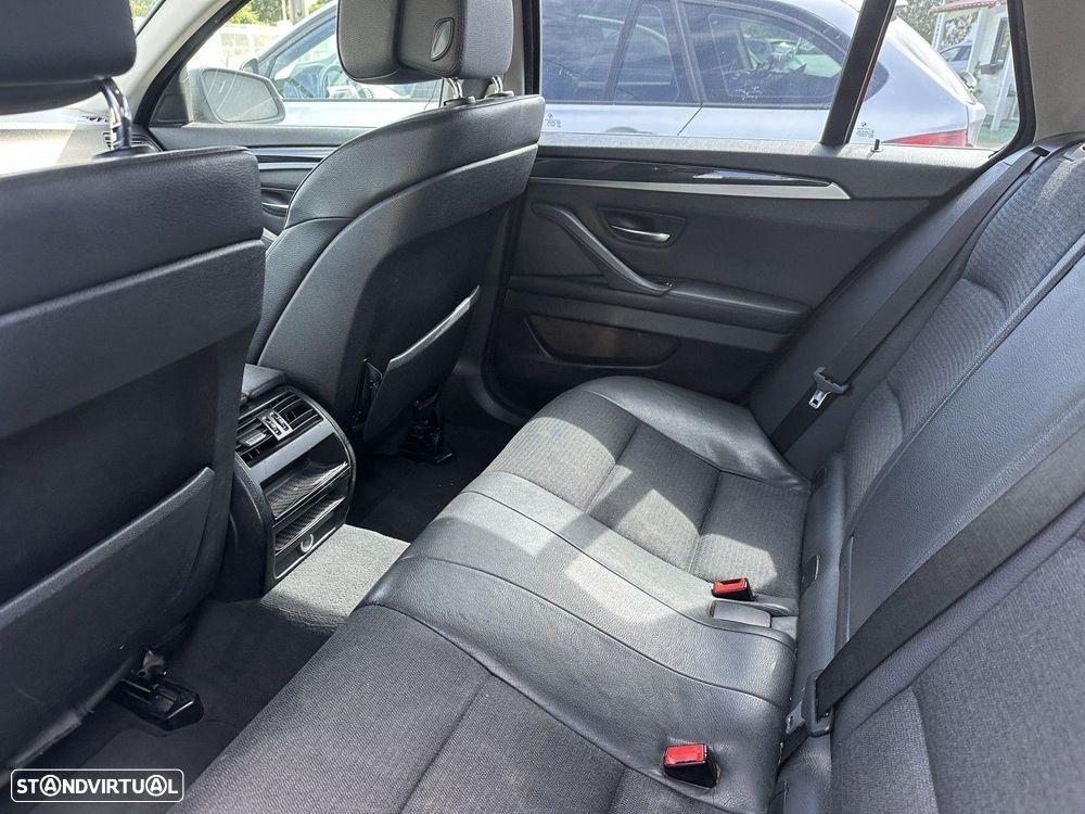 BMW 520 d Pack M Auto - 12