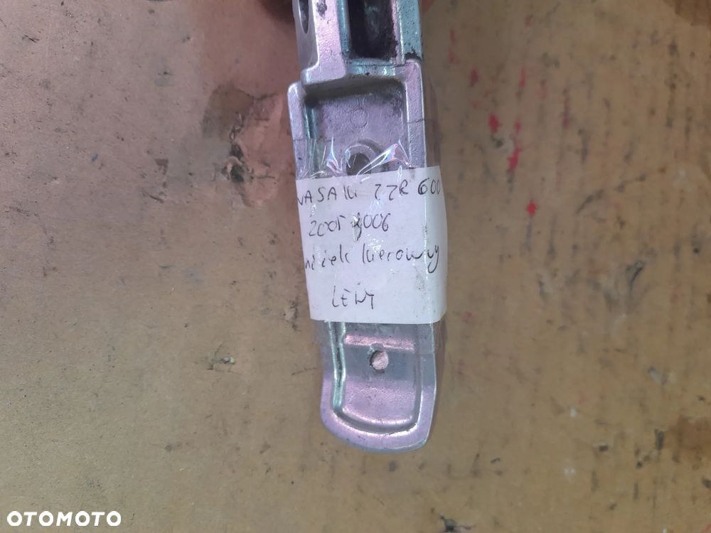 Kawasaki zzr 600 2005 - 2006 podnóżek kierowcy lewy - 2