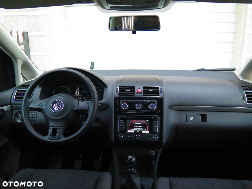 Volkswagen Touran 1.6 TDI DPF BlueMotion Technology Trendline - 10