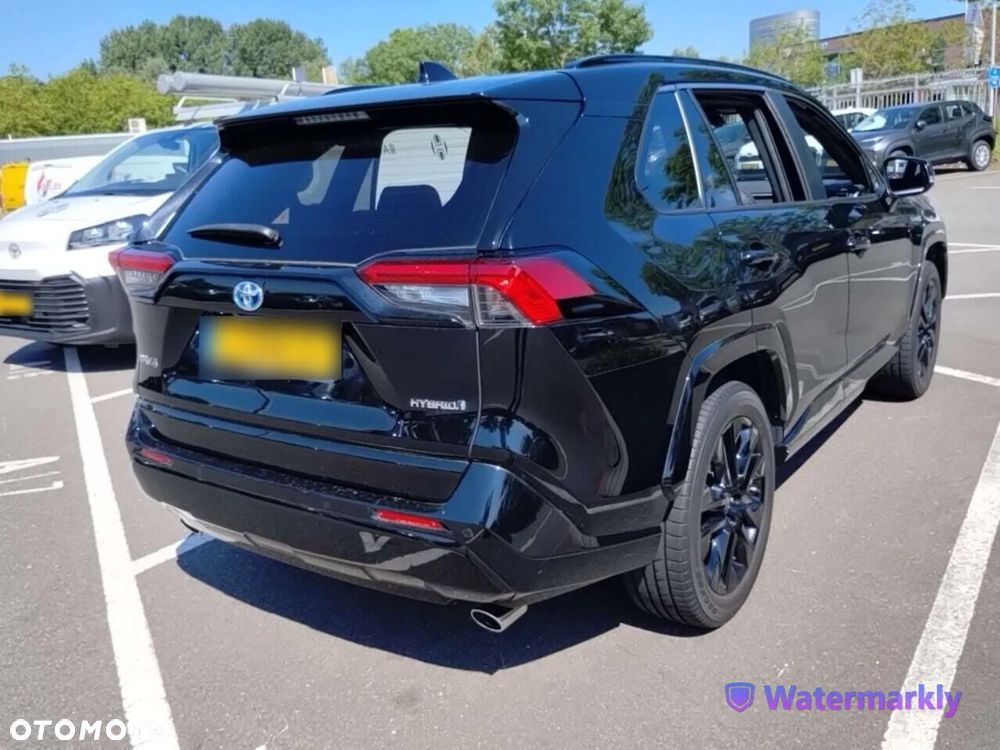 Toyota RAV4 - 3