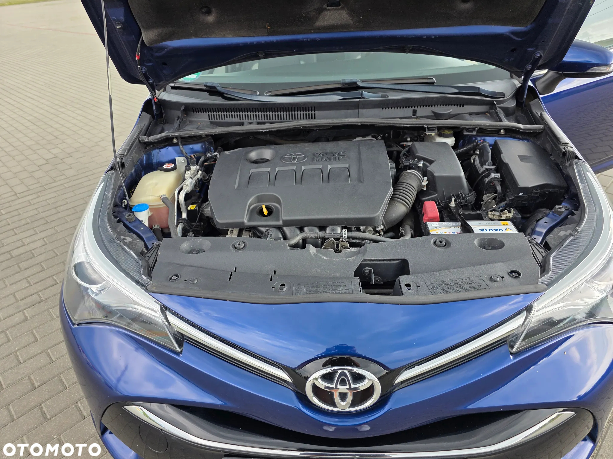 Toyota Avensis Touring Sports 1.8 Multidrive S Comfort - 24