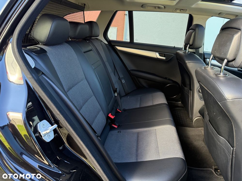 Mercedes-Benz Klasa C 220 CDI 7G-TRONIC Avantgarde Edition - 19
