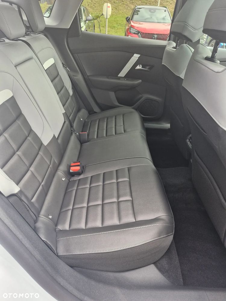Citroën C4X 1.2 mHEV Max eDCT6 - 13