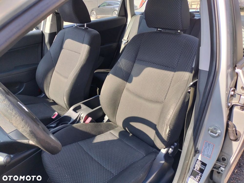 Hyundai i30 i30cw 1.4 Edition Plus - 24