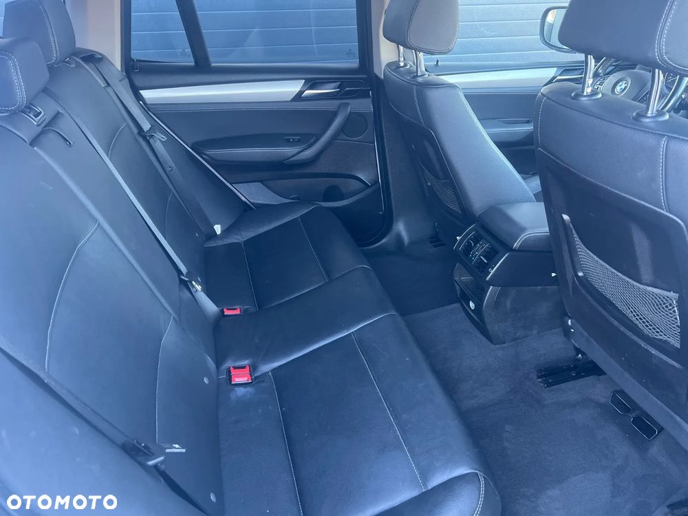 BMW X3 xDrive30d - 17