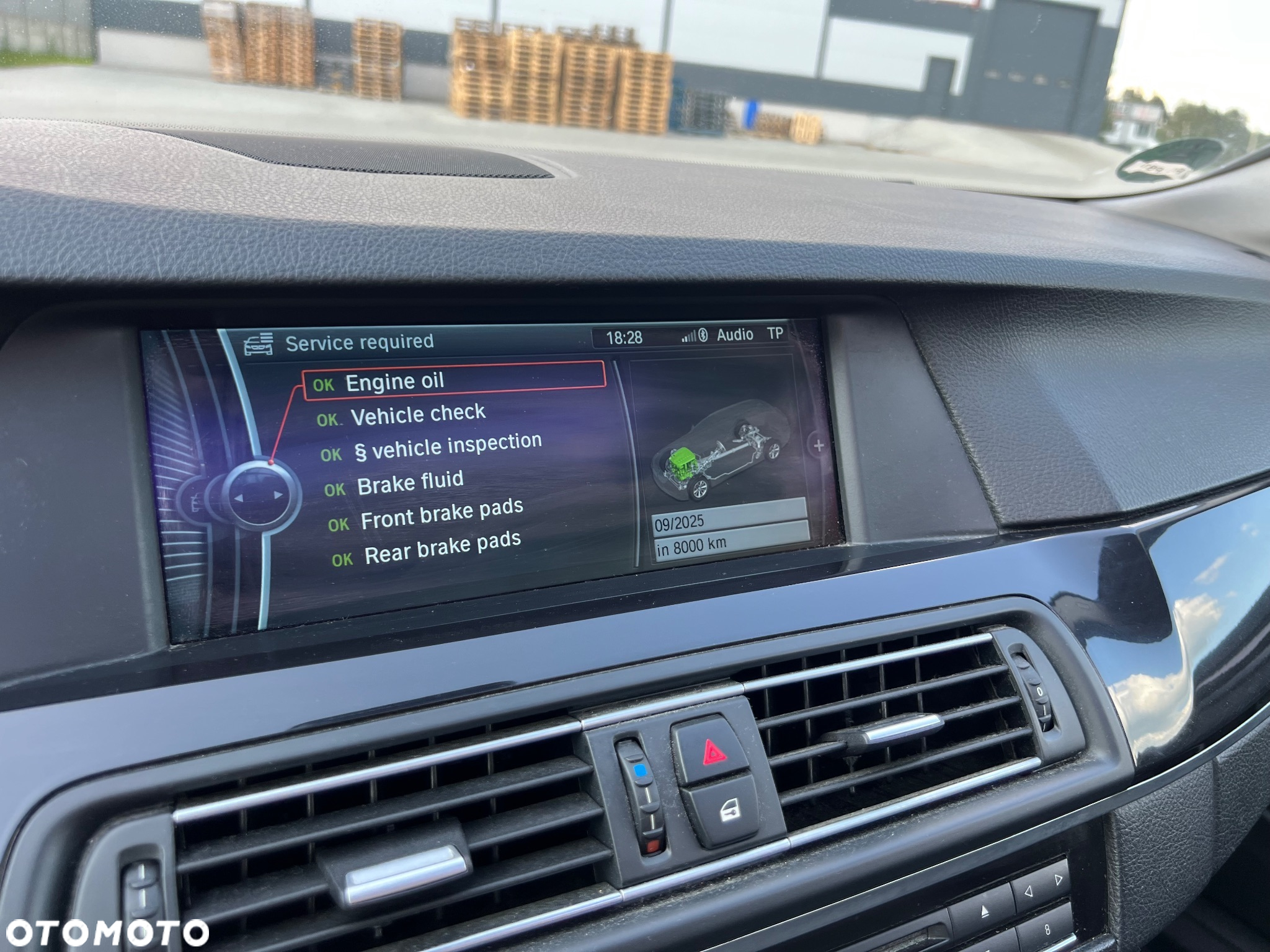 BMW Seria 5 520d Touring Luxury Line - 31