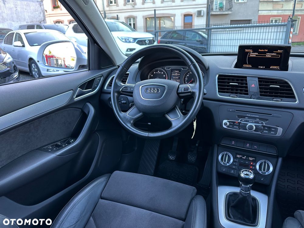 Audi Q3 2.0 TFSI Quattro - 30