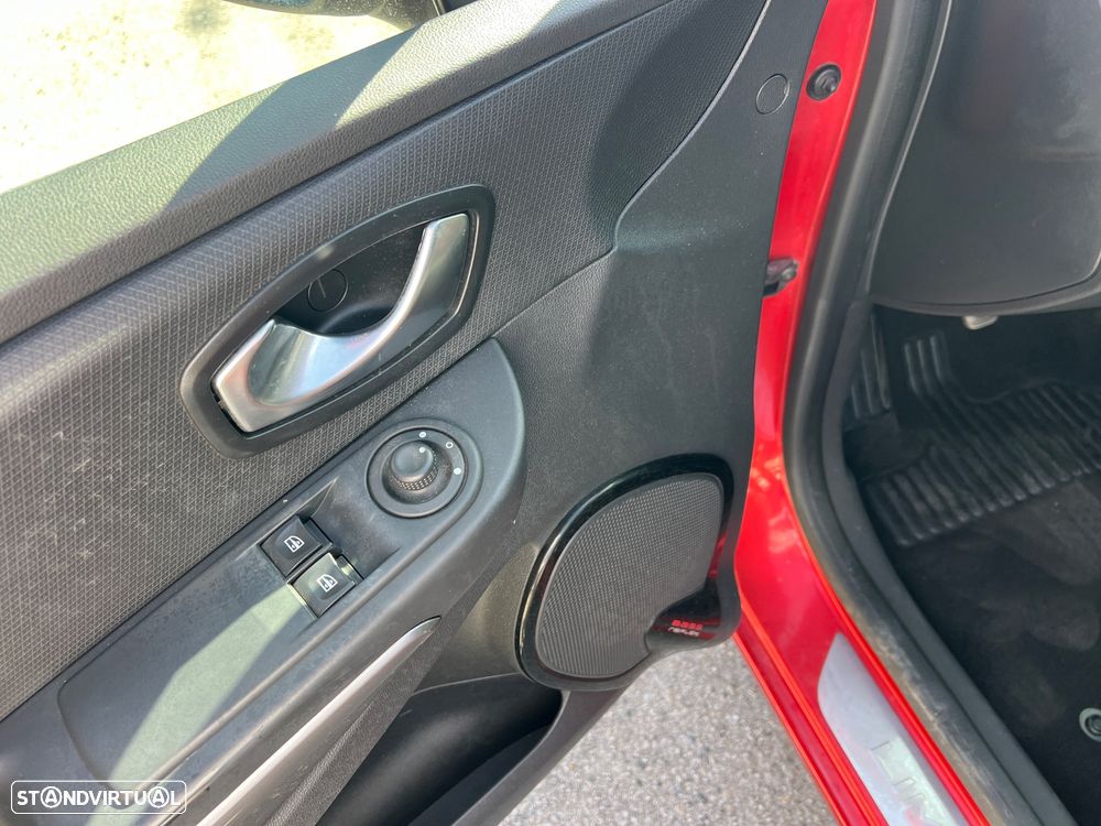 Renault Clio 1.5 dCi Limited C/PM+Pneu - 29