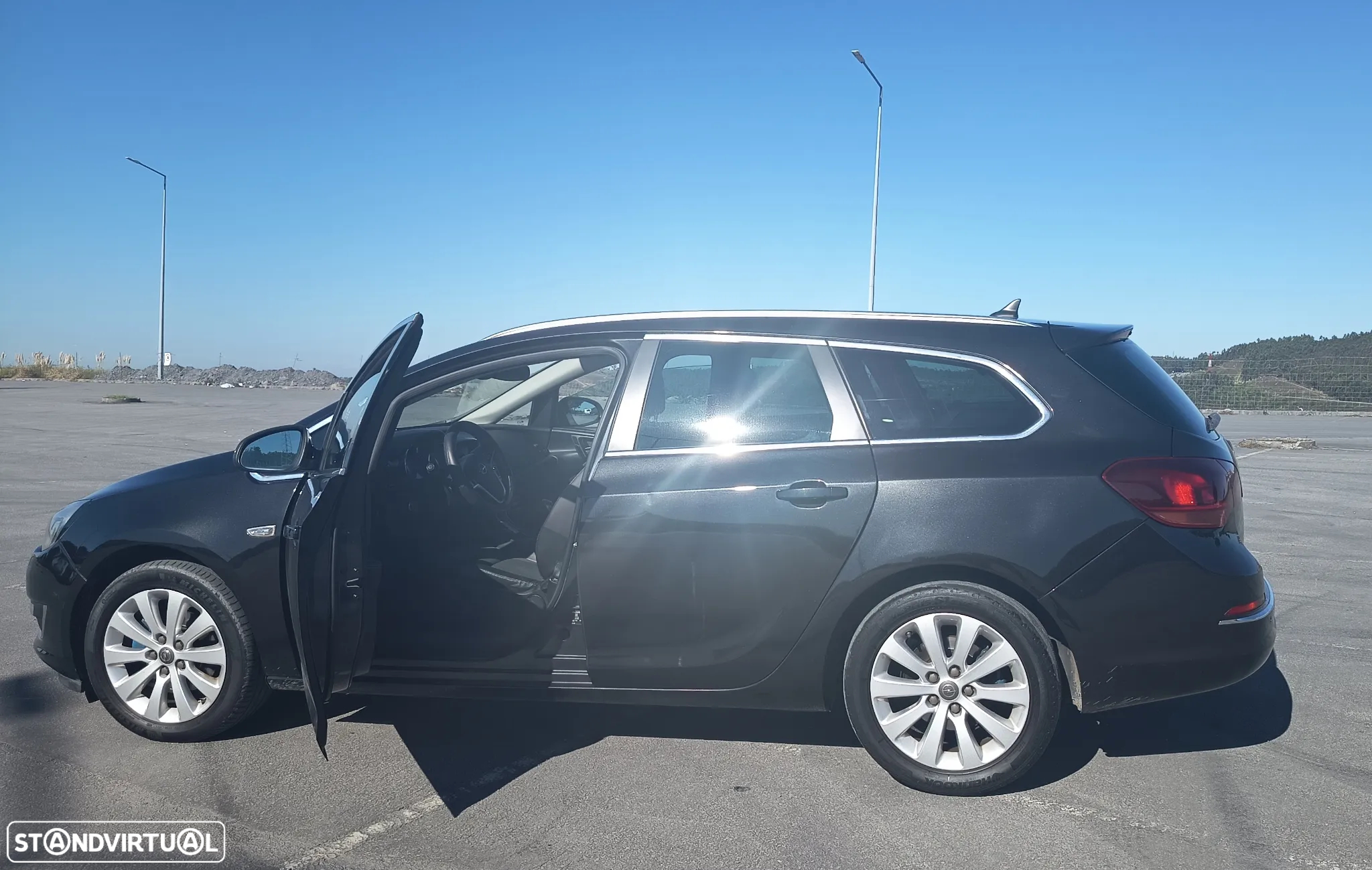 Opel Astra Sports Tourer - 3
