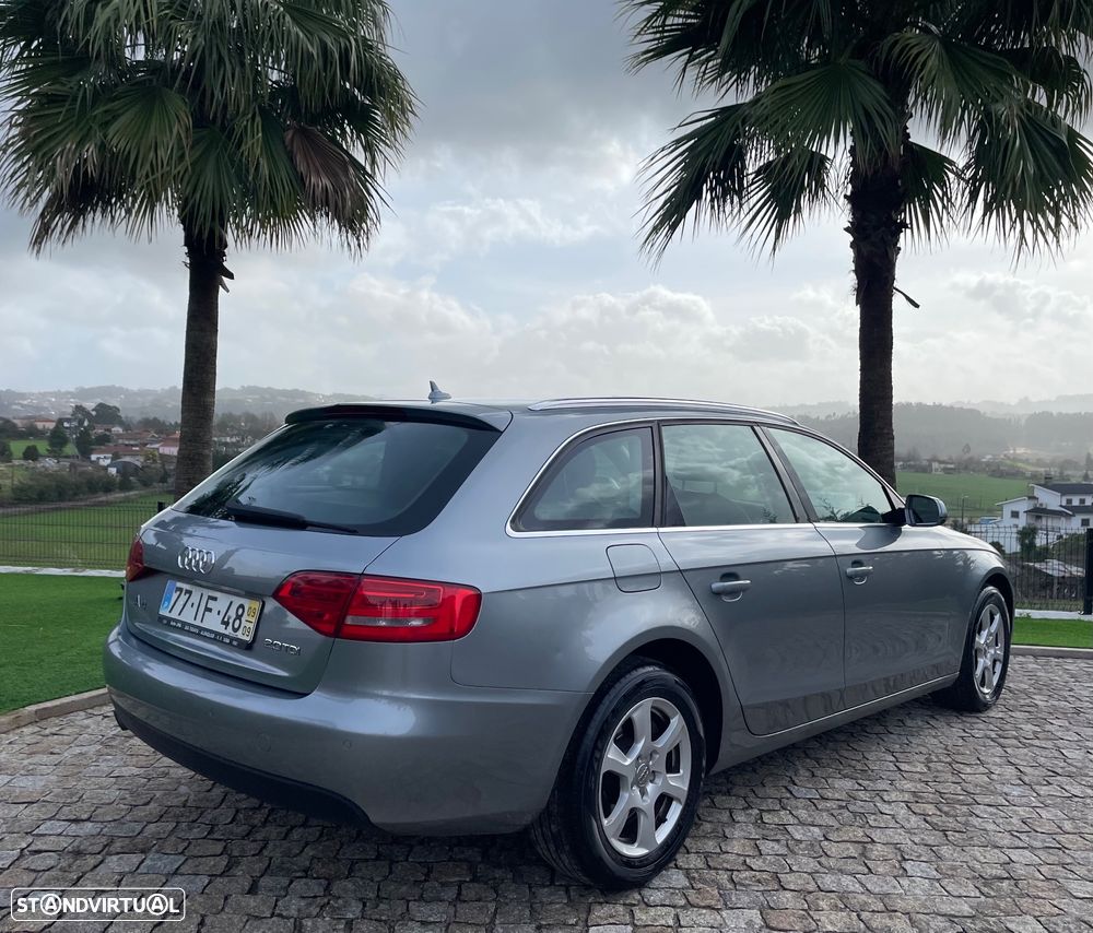 Audi A4 2.0 TDI DPF Ambition - 11