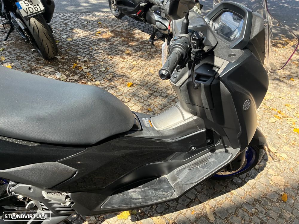 Yamaha NMAX - 6