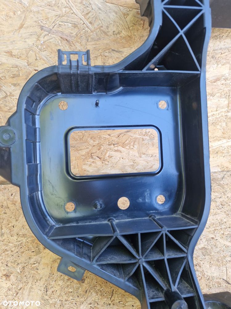 KIA EV6 WZMOCNIENIE PAS PRZEDNI PRZÓD 64101CV000 - 9