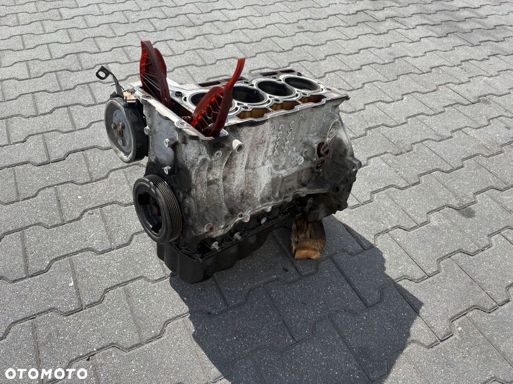 BLOK SILNIKA WAŁ TŁOKI 1.6 VTI 5FW EP6 PEUGEOT 308 0501L4
