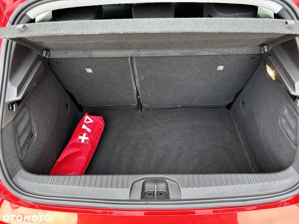 Renault Clio 1.0 TCe Evolution - 22