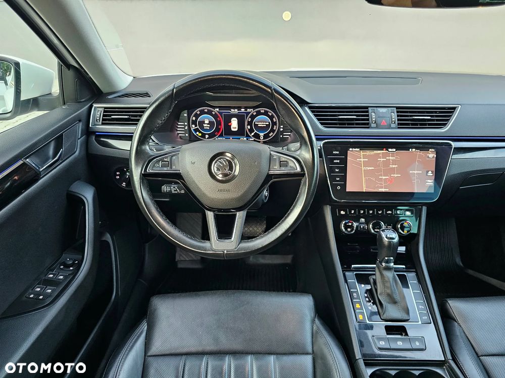 Skoda Superb 2.0 TDI 4x4 DSG L&K - 33