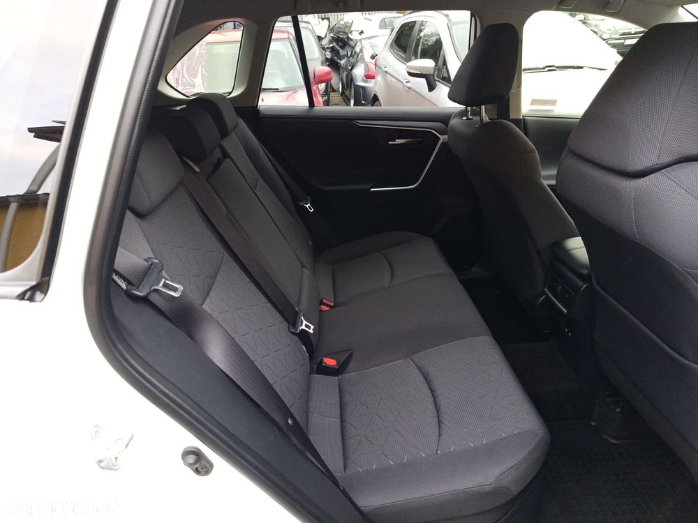 Toyota RAV4 2.5 Hybrid Comfort 4x2 - 17