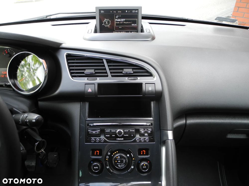 Peugeot 3008 - 11