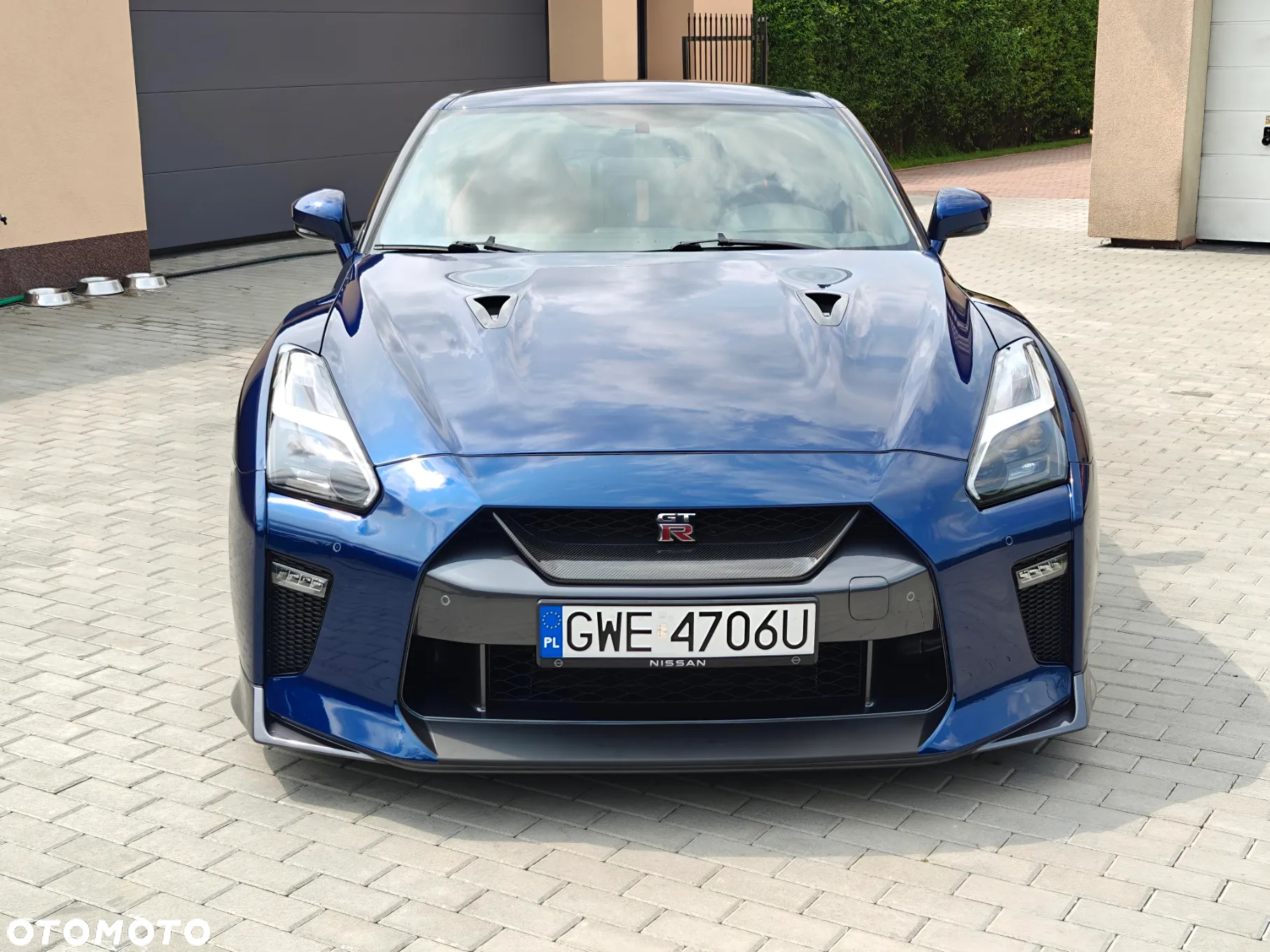 Nissan GT-R Prestige Edition - 3