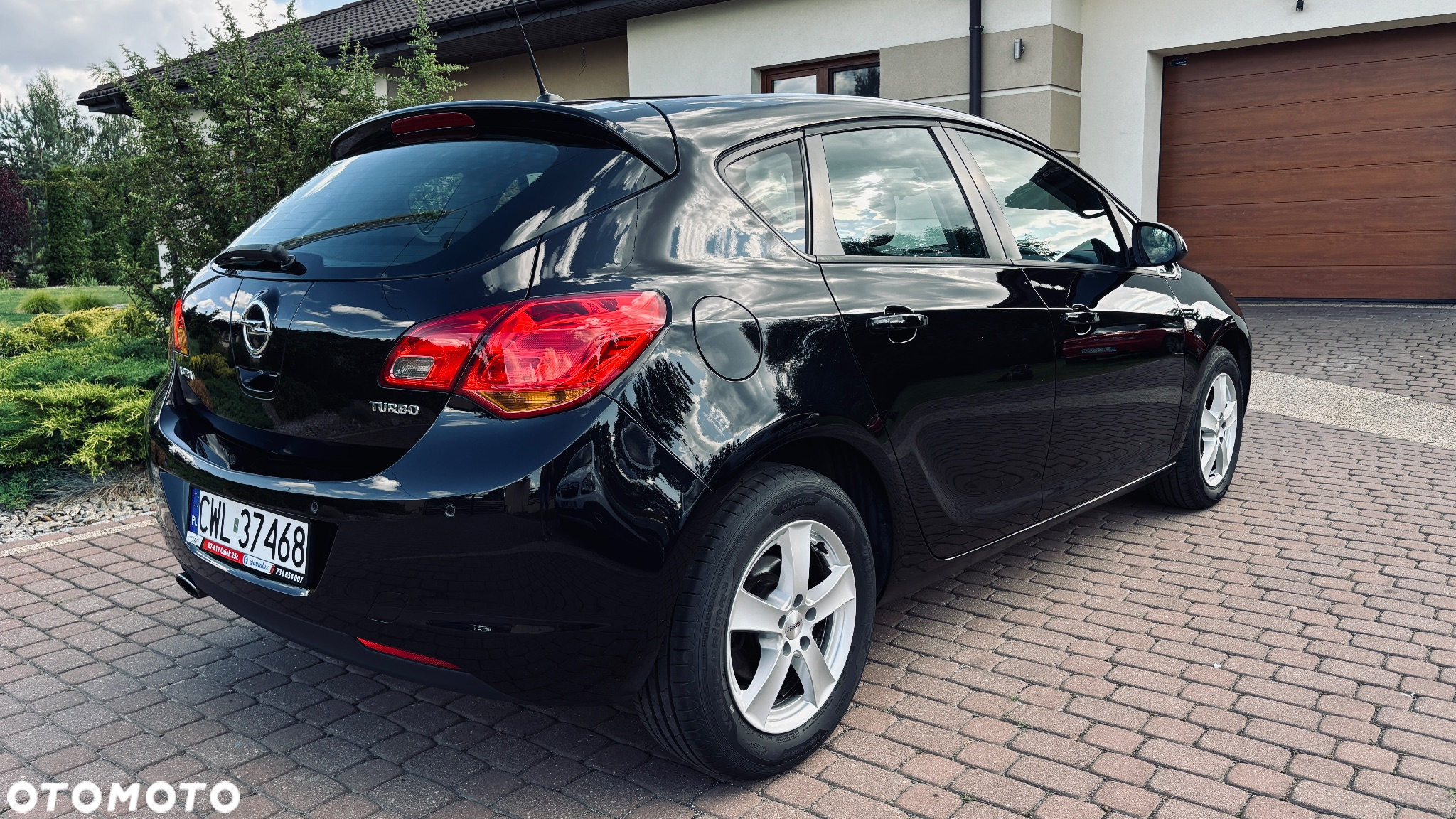 Opel Astra 1.4 Turbo Exklusiv - 4