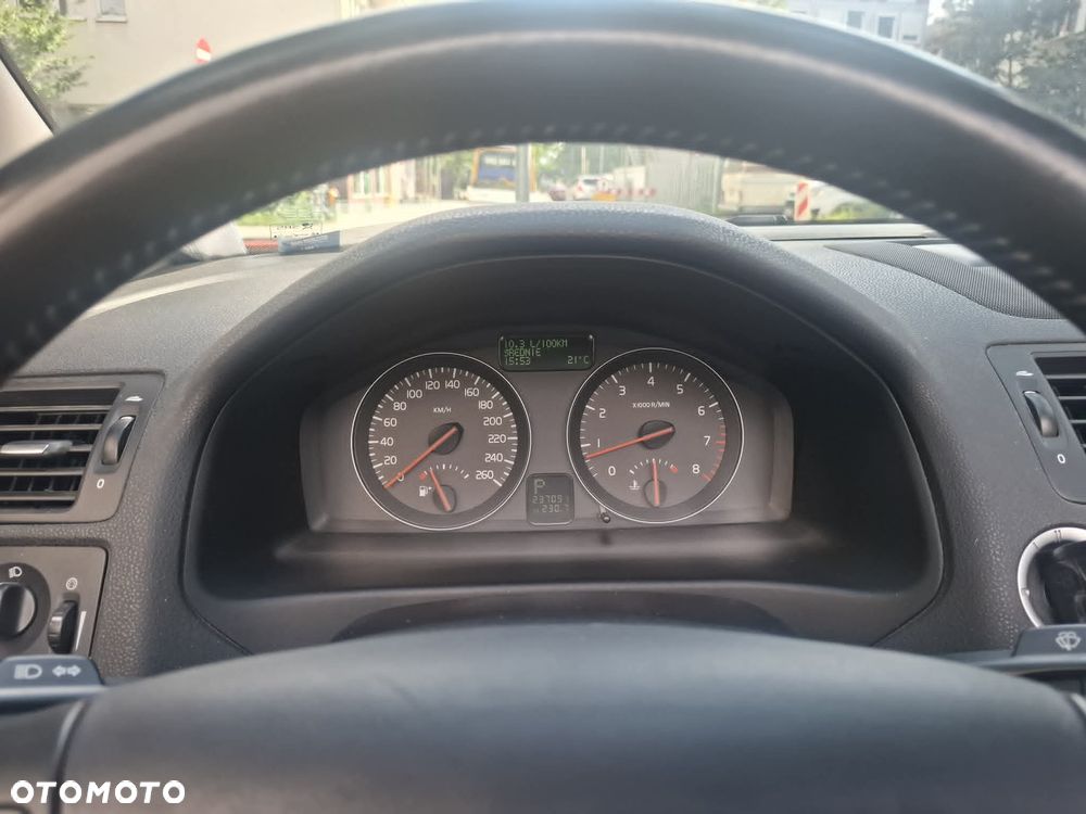Volvo C70 2.4 Momentum - 2