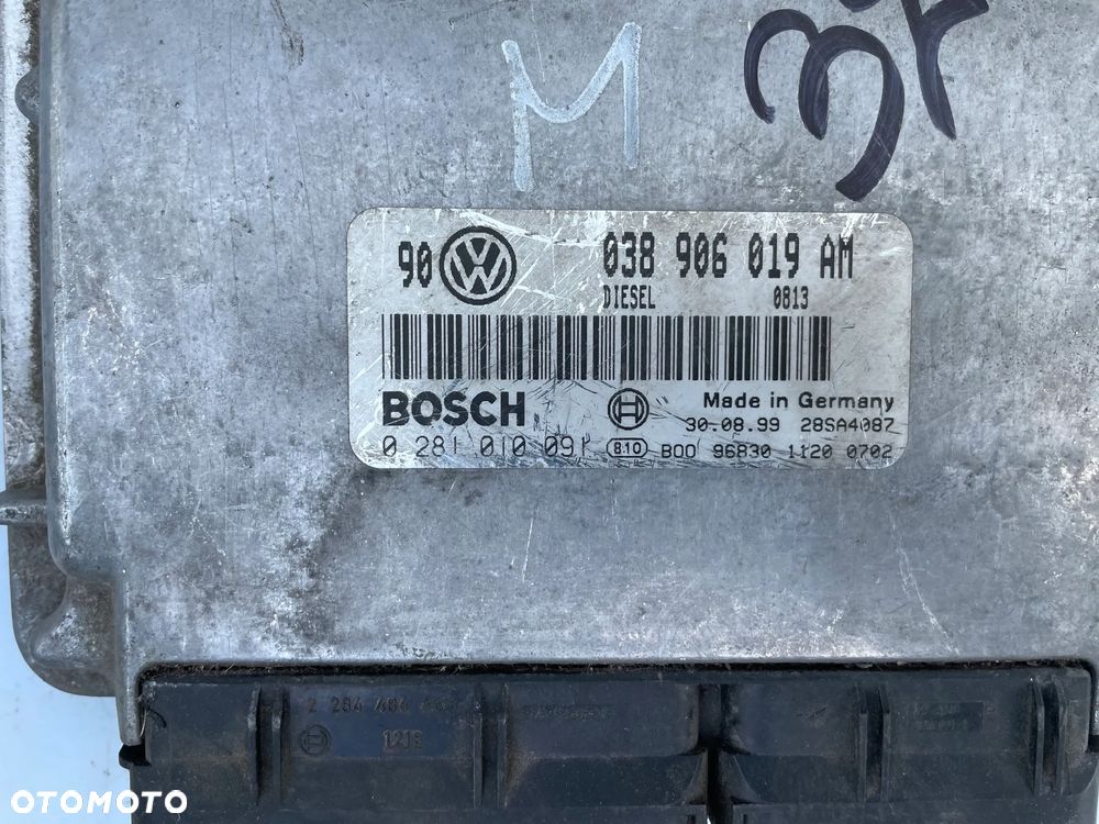 STEROWNIK SILNIKA VW GOLF IV 1.9 TDI 038906019AM - 2