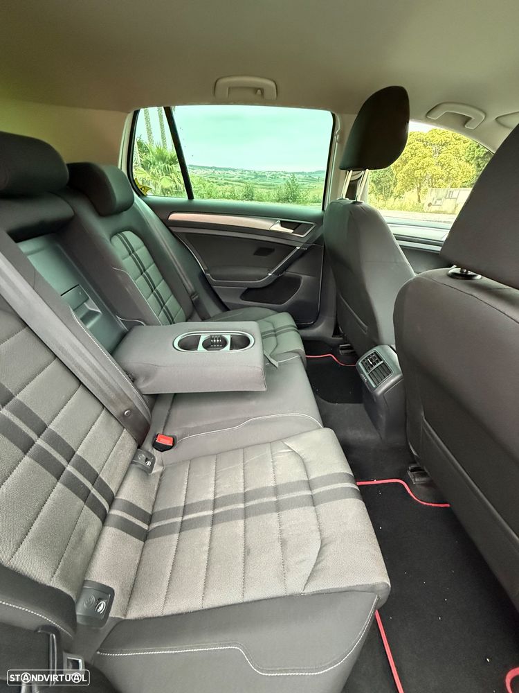 VW Golf 1.6 BlueTDI Comfortline - 8