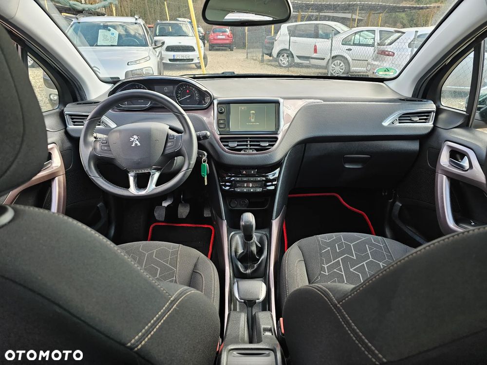 Peugeot 2008 PureTech 82 Style - 5