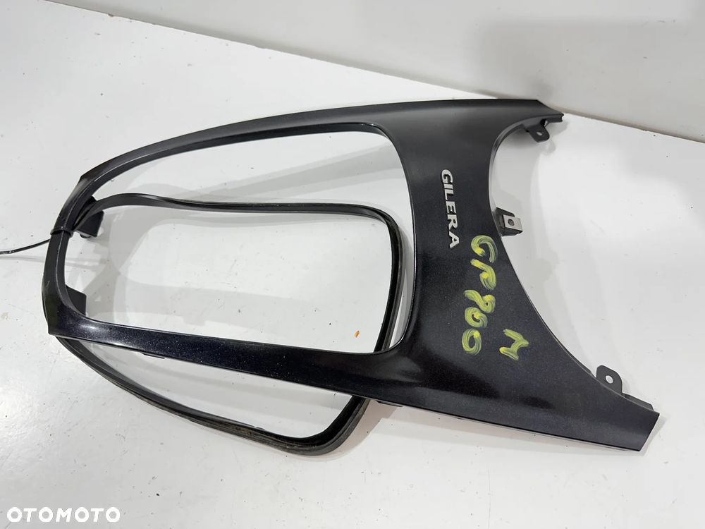 Czacha owiewka Gilera GP 800 GP800 - 4