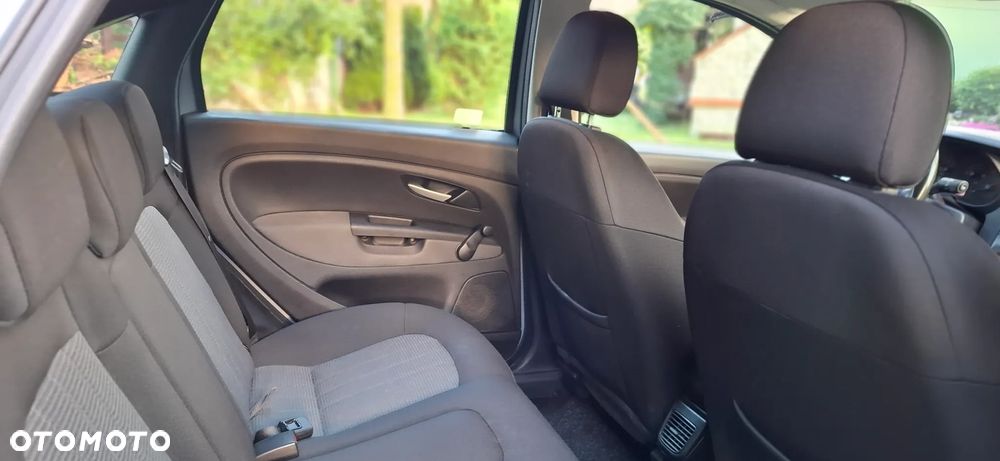 Fiat Linea 1.3 MJ 16V Dynamic - 35