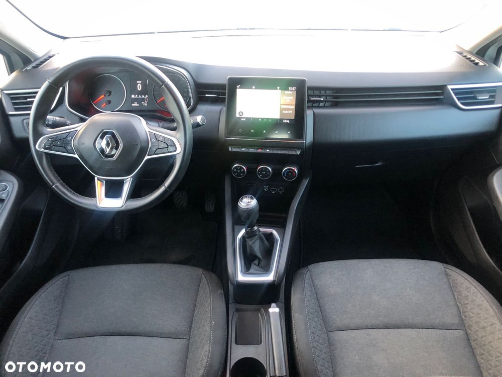 Renault Clio BLUE dCi 85 EXPERIENCE - 8