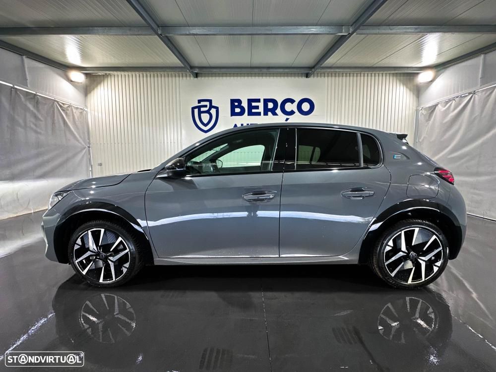 Peugeot e-208 51 kWh GT - 13