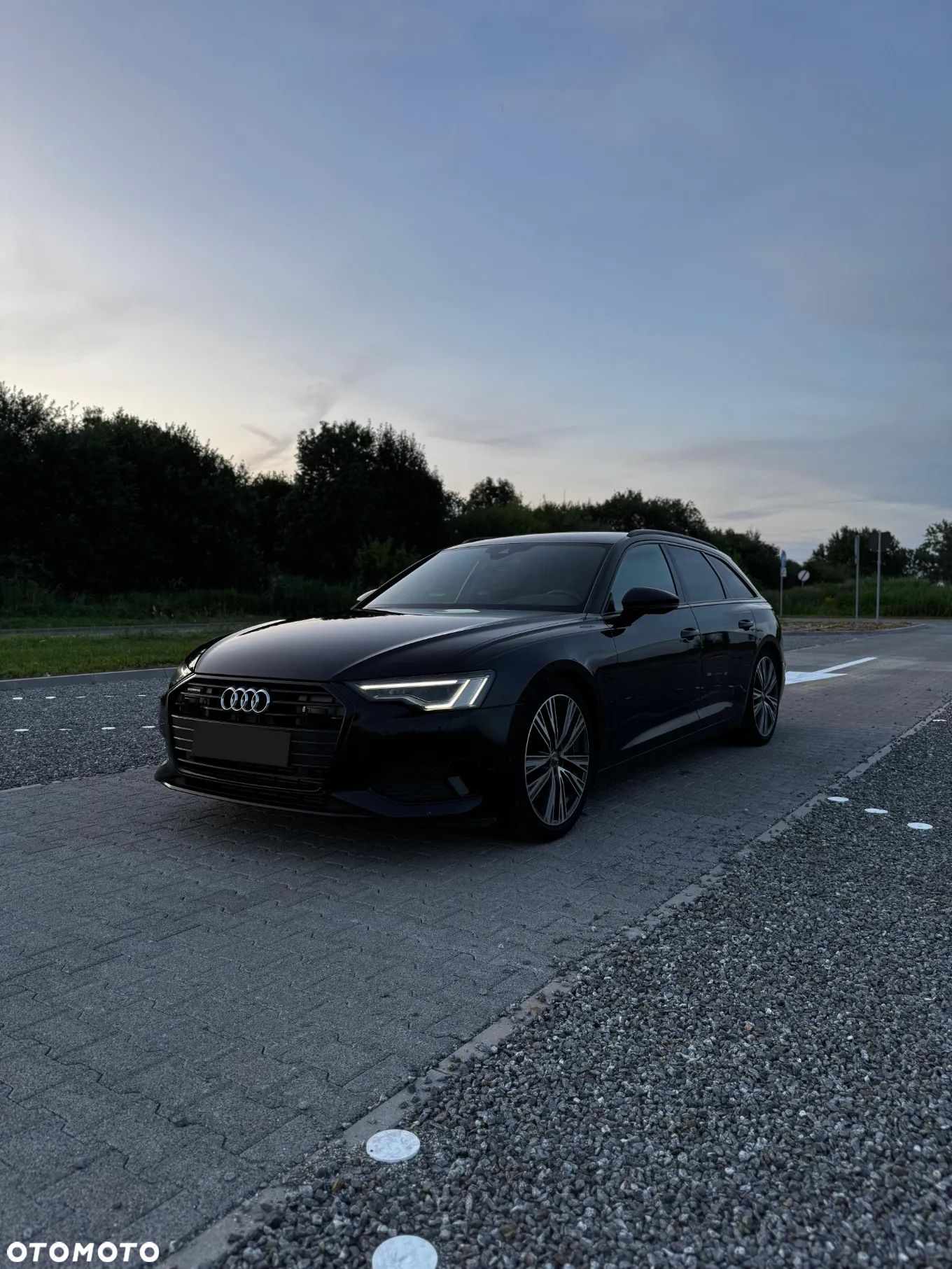 Audi A6 - 1