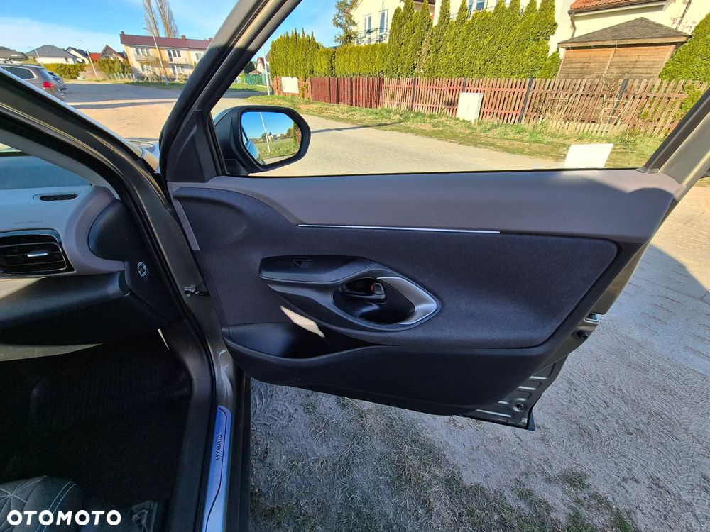 Toyota Yaris Cross Hybrid 1.5 Executive - 26