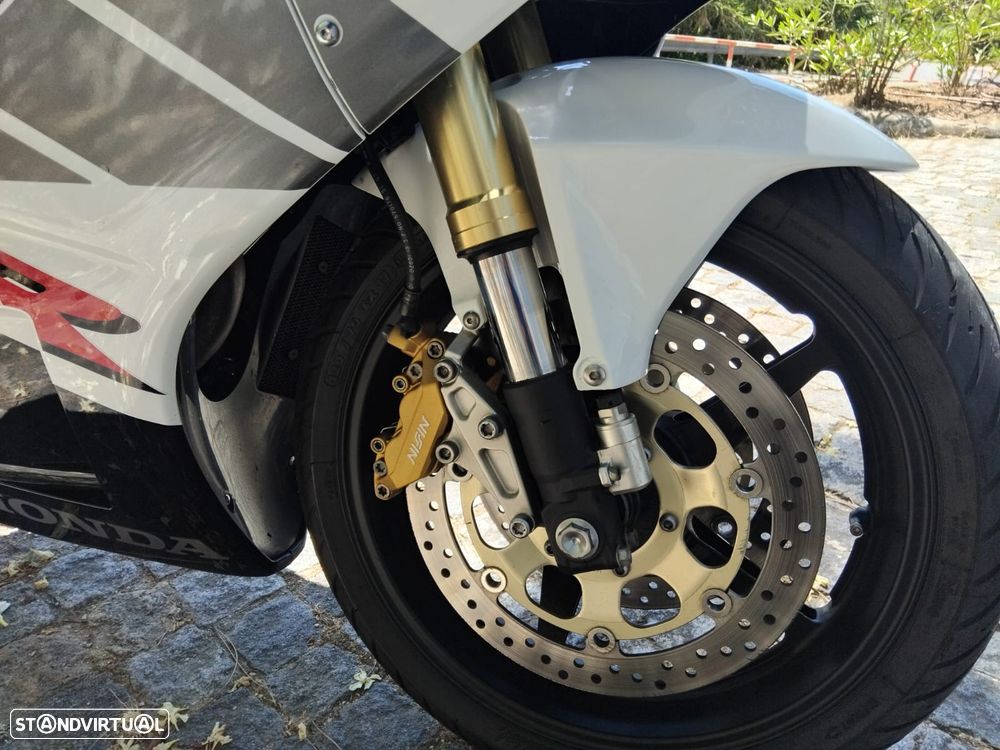 Honda VTR SP02 - 4