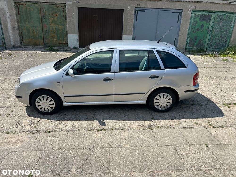 Skoda Fabia - 2
