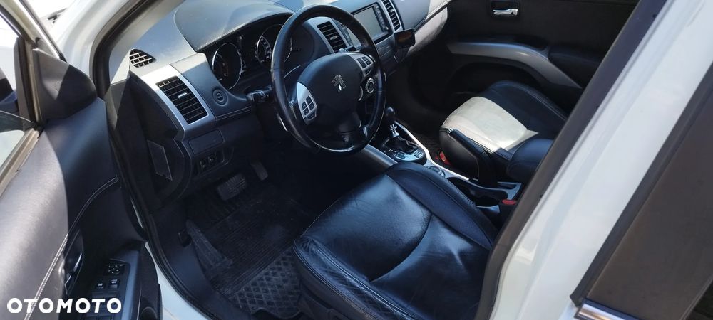 Peugeot 4007 2.2HDi Platinum - 18