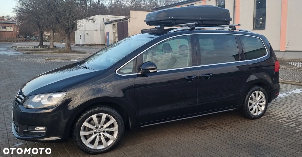 Volkswagen Sharan 2.0 TDI Highline DSG - 2