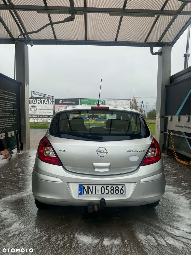 Opel Corsa - 4