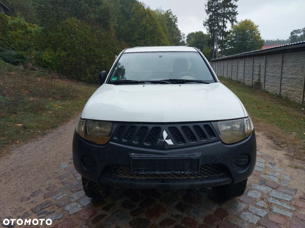 Mitsubishi L200 2.5 DID CC Intense - 4