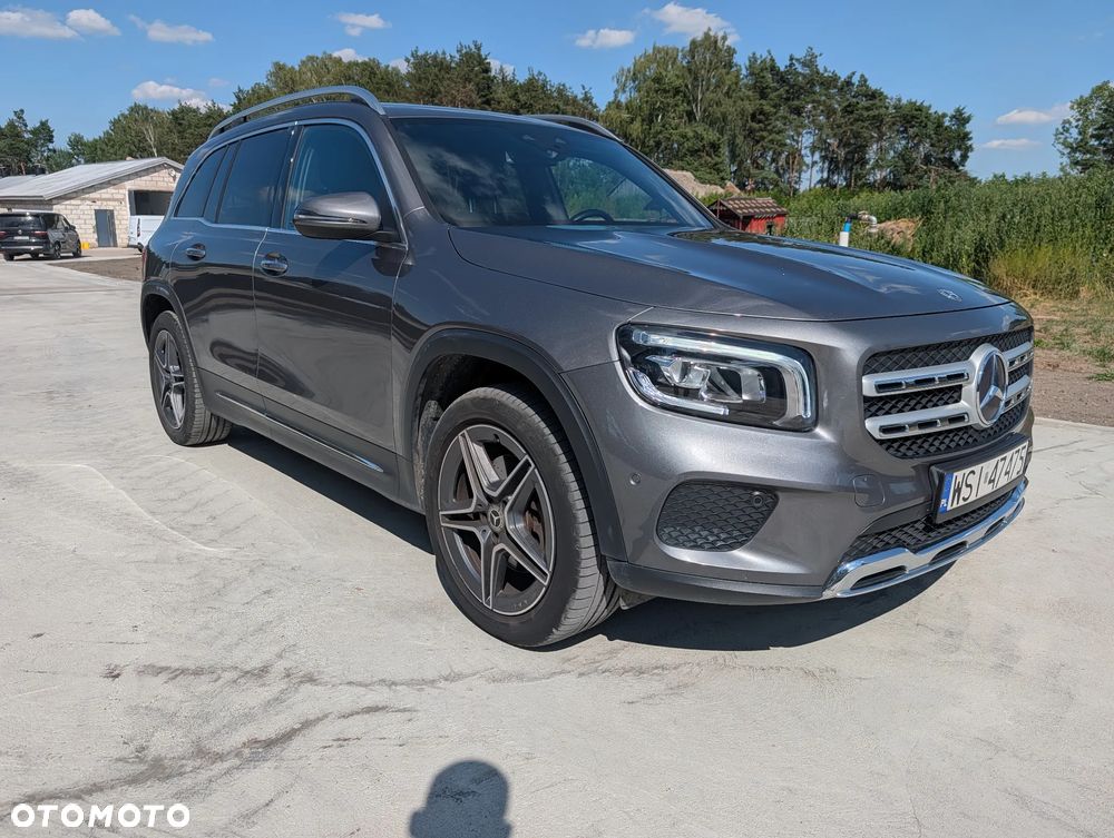 Mercedes-Benz GLB 200 d 4-Matic 8G-DCT - 2