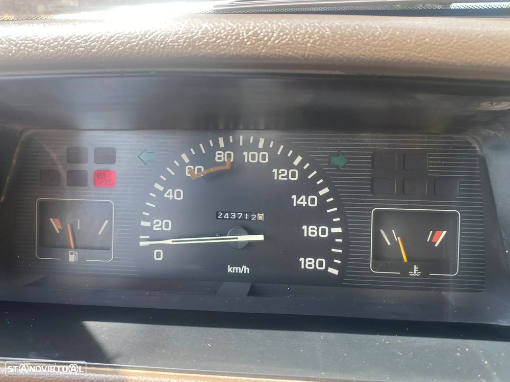 Mitsubishi L200 2.5 D - 5