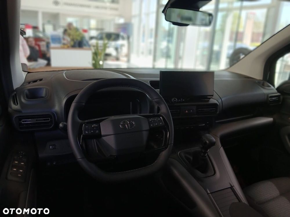 Toyota Proace City Verso 1.5 D-4D Family - 10