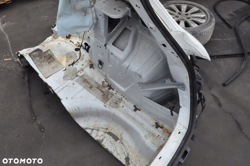 FIAT TIPO II ĆWIARTKA BŁOTNIK PRAWY TYŁ TYLNY HB 249 - 3