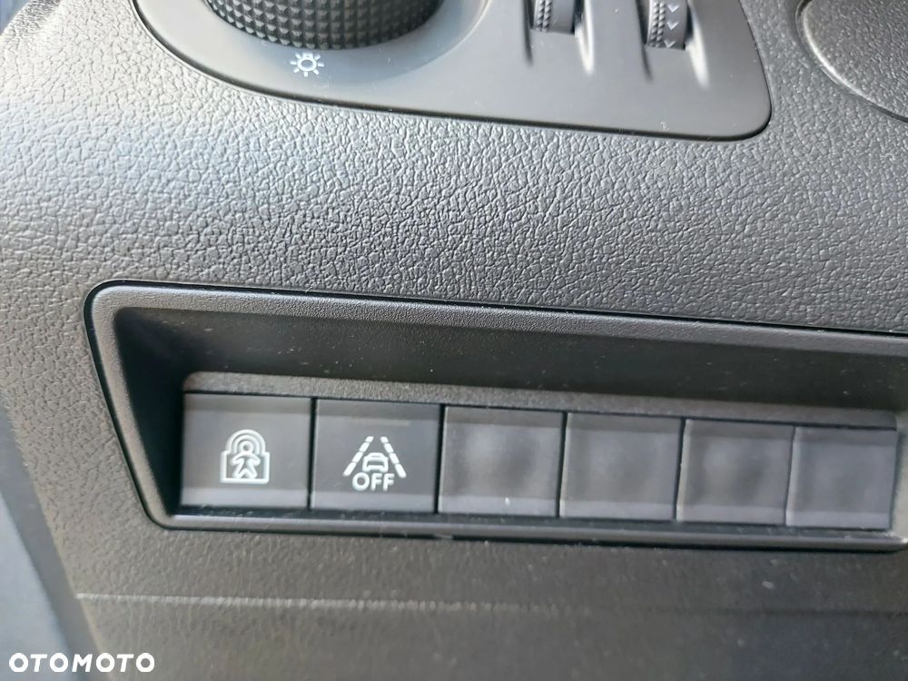 Opel Combo 50kWh Edition Plus - 33